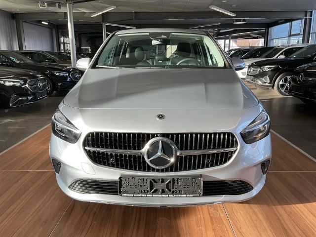 Mercedes-Benz B 180 Progressive