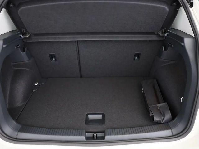 Volkswagen T-Cross 4Me TSI