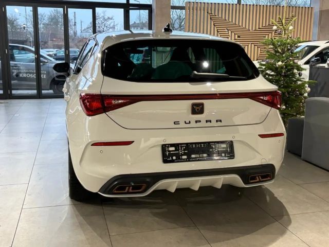 Cupra Leon e-Hybrid