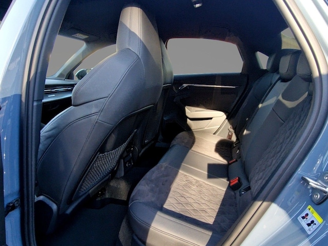 Audi RS3 Quattro S-Tronic Sedan