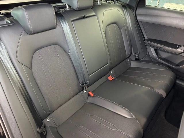 Cupra Leon 1.5 eTSI - Facelift, Navi, LED, ACC