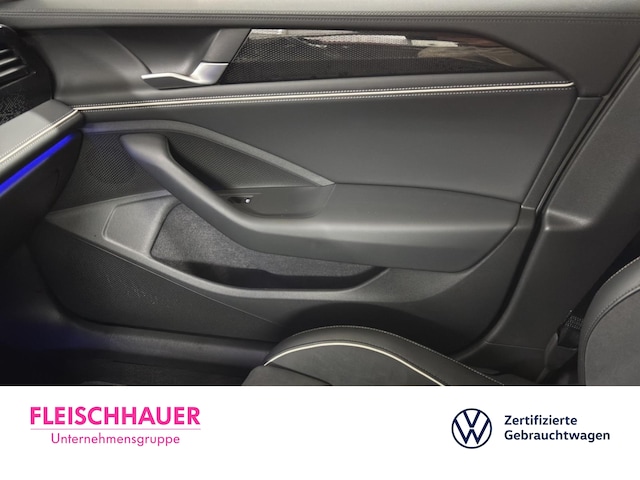 Volkswagen Passat 1.5 eTSI Business