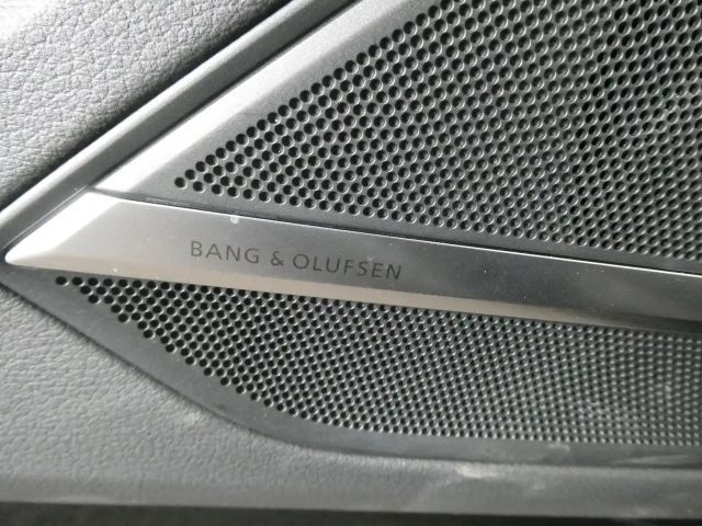 Audi A8 60 TFSI Hybride Lang Quattro