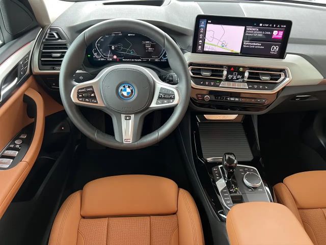 BMW X3 xDrive30e