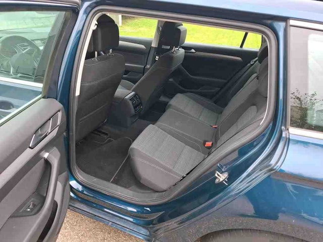 Volkswagen Passat 2.0 TDI Business DSG Variant