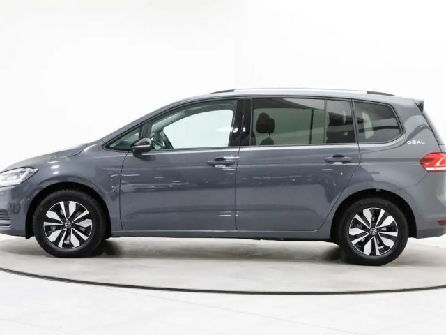 Volkswagen Touran 1.5 TSI DSG