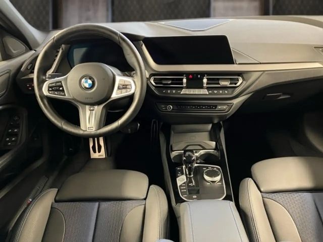 BMW 118 118d 5-deurs Sedan