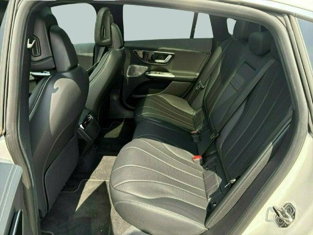 Mercedes-Benz EQE 300 Sedan