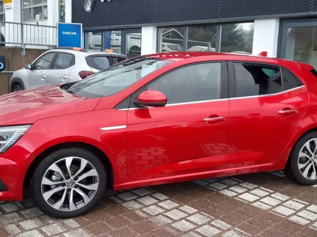 Renault Megane TCe 140 Techno