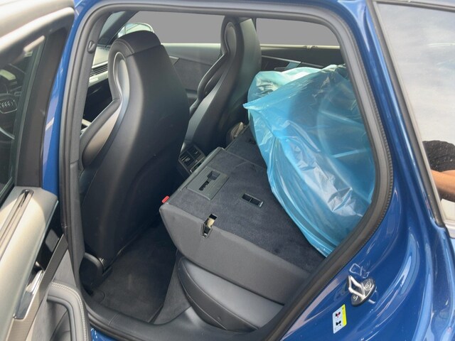 Audi RS4 Avant Quattro