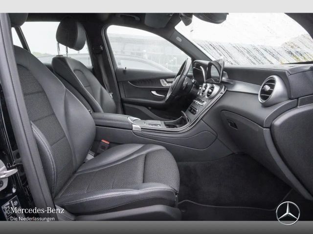 Mercedes-Benz GLC 300 4MATIC GLC 300 e