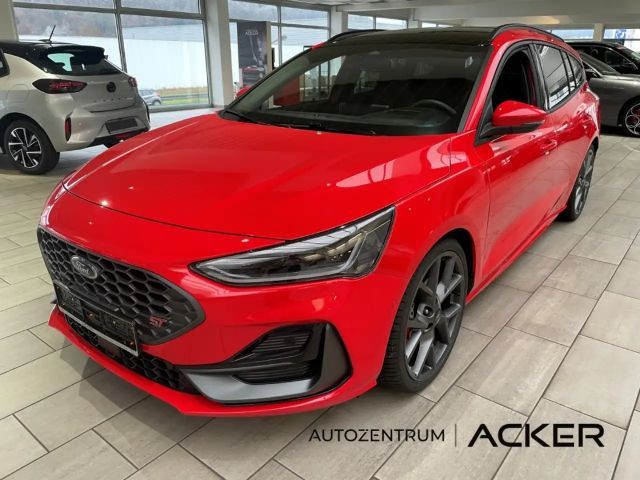 Ford Focus ST Line Wagon