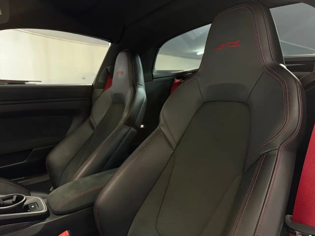 Porsche 911 4 Cabrio GTS Targa