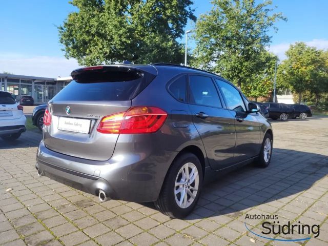 BMW 218 218d Active Tourer Sedan