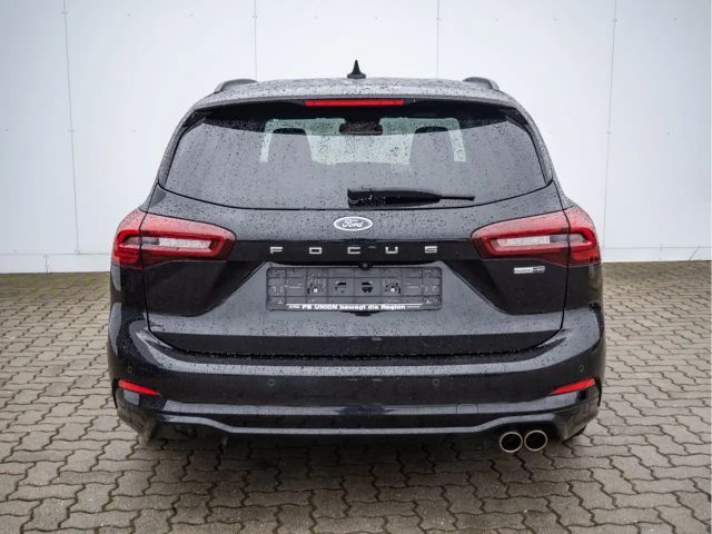 Ford Focus ST Line Wagon