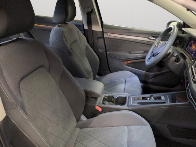 Volkswagen Golf 1.5 eTSI DSG Golf VIII Style