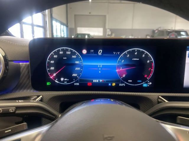 Mercedes-Benz CLA 180 CLA