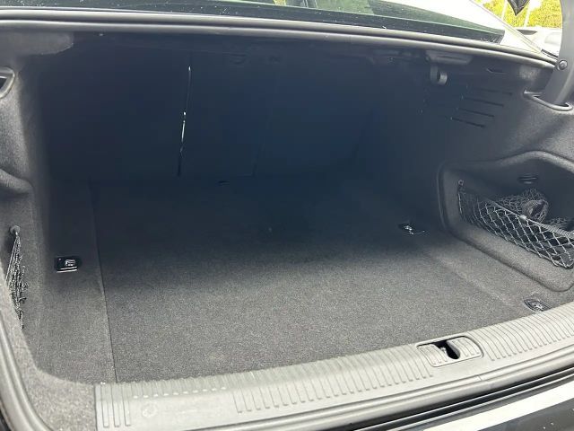 Audi A4 40 TDI Sedan