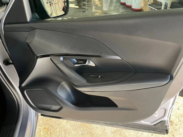 Peugeot 2008 Allure Pack PureTech