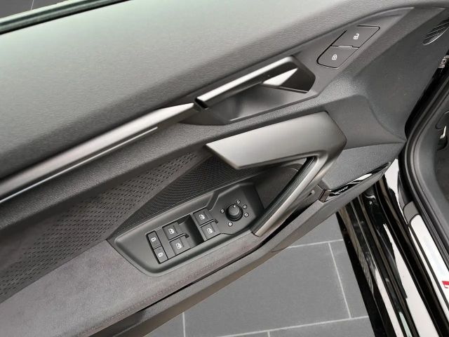 Audi RS3 S-Tronic Sedan