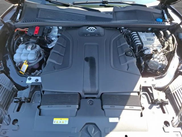 Volkswagen Touareg R-Line Style