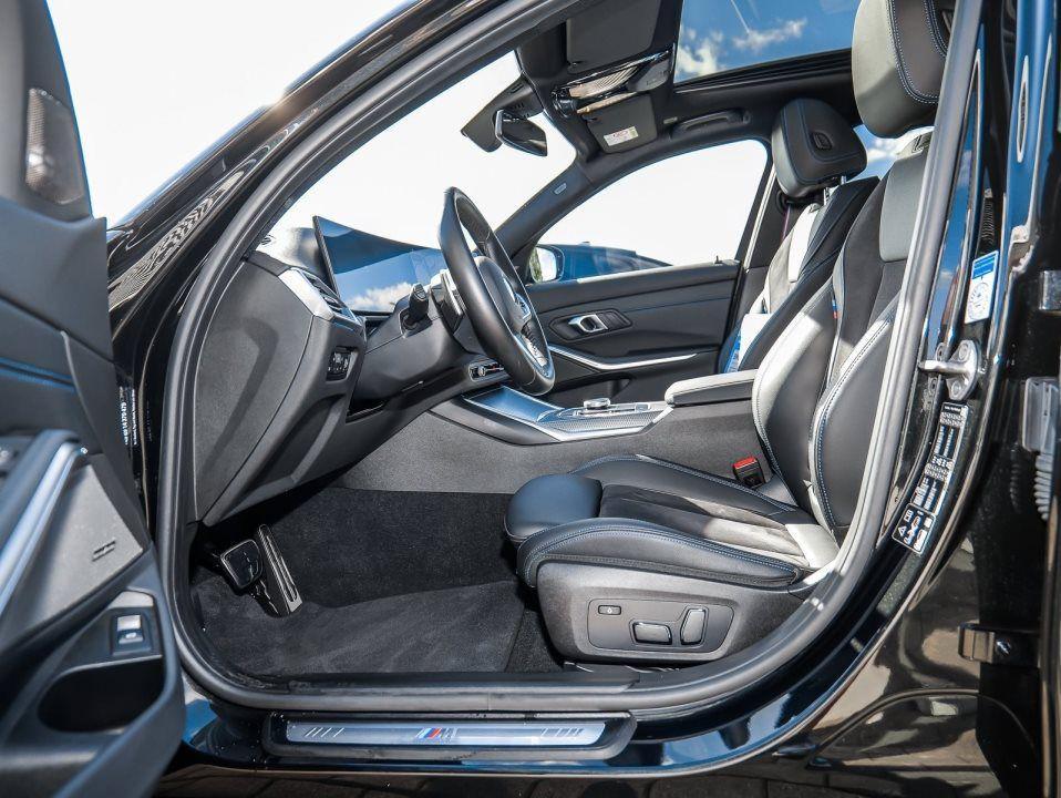 BMW 330 330i Sedan xDrive