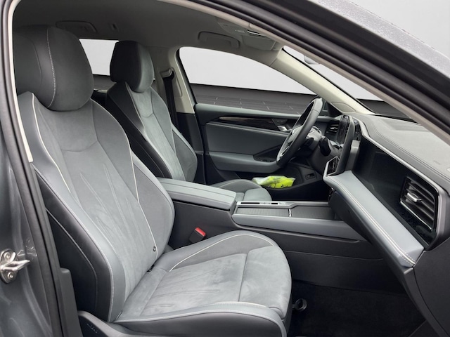 Volkswagen Passat Business DSG