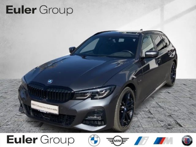 BMW 330 330e M-Sport Touring xDrive