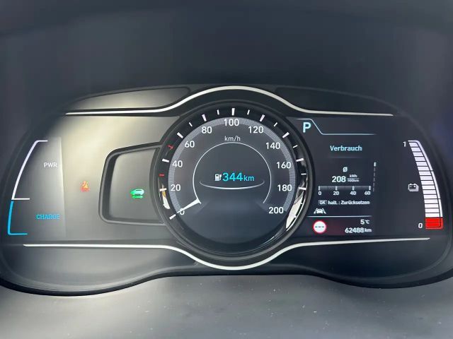 Hyundai Kona 64 kWh Electric