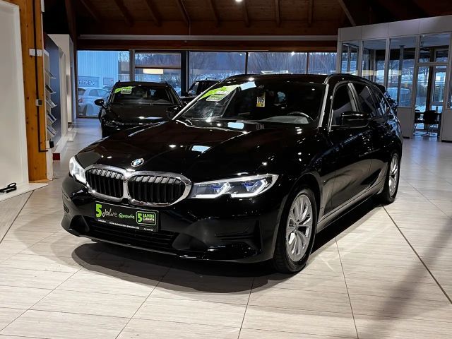 BMW 318 318d Advantage pakket Touring