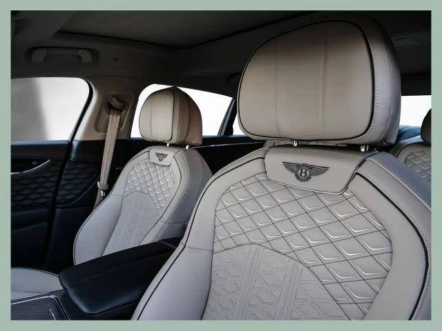 Bentley Flying Spur Mulliner // BENTLEY DÜSSELDORF