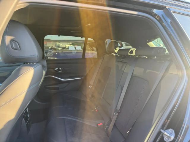 BMW 318 318i M-Sport Touring