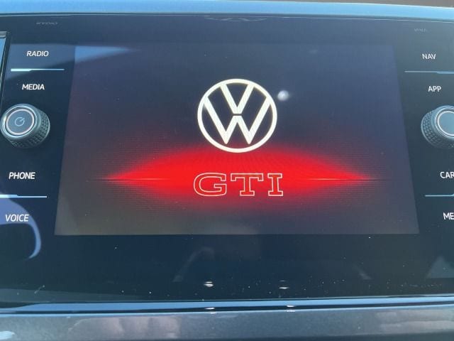 Volkswagen Polo 2.0 TSI DSG GTI