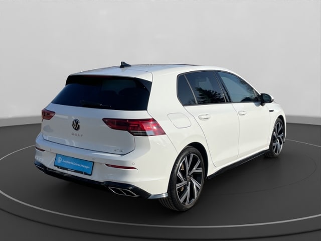 Volkswagen Golf 1.5 eTSI DSG Golf VIII