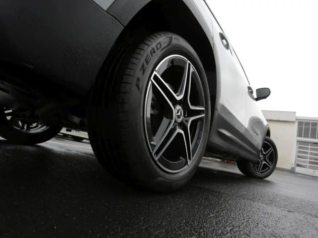 Mercedes-Benz GLB 200 AMG Line GLB 200 d