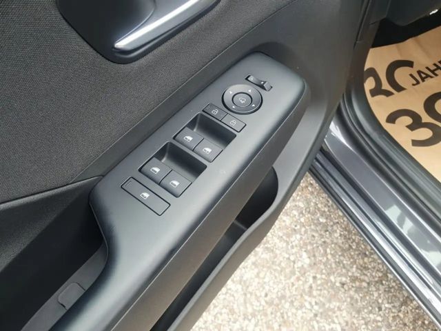 Hyundai Kona 64 kWh Electric