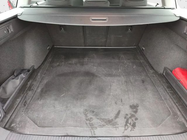 Volkswagen Passat 2.0 TDI Business DSG Variant