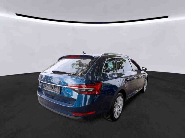 Skoda Superb 2.0 TDI Combi