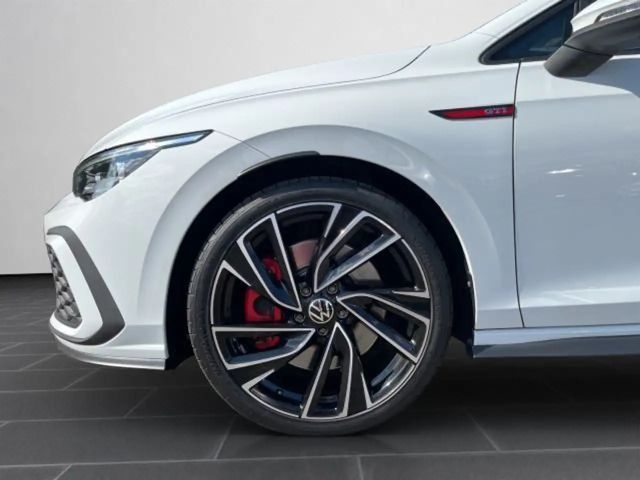 Volkswagen Golf 2.0 TSI GTI