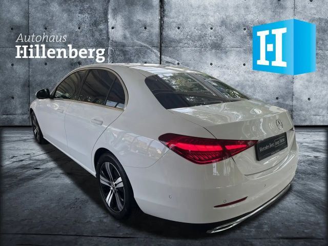 Mercedes-Benz C 180 AVANTGARDE Sedan