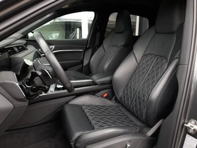 Audi e-tron Quattro S-Line