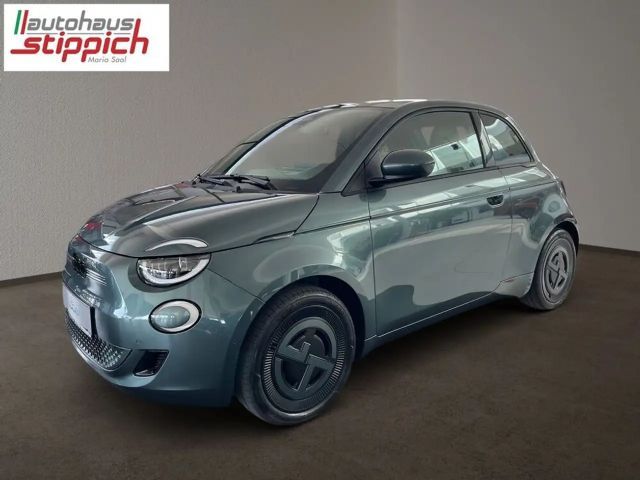 Fiat 500 87kW 42kWh Giorgio Armani Collector´s Edition