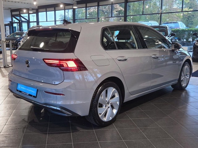 Volkswagen Golf 1.5 eTSI DSG Golf VIII