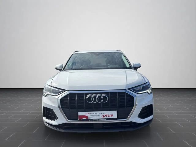 Audi Q3 35 TDI S-Tronic