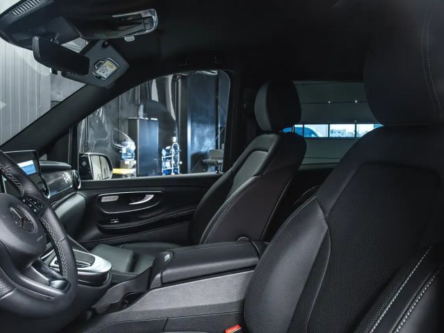 Mercedes-Benz V 300 4MATIC