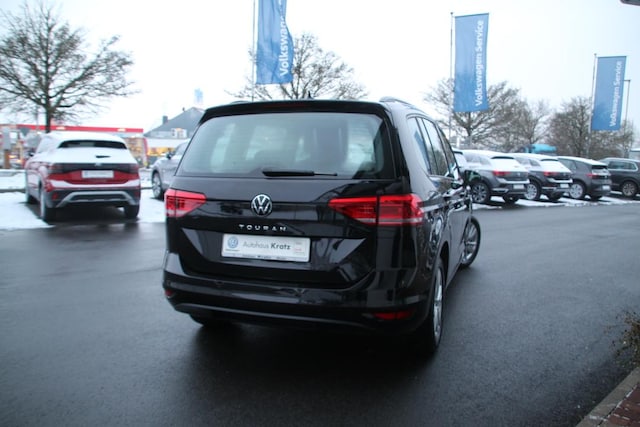 Volkswagen Touran 1.5 TSI DSG
