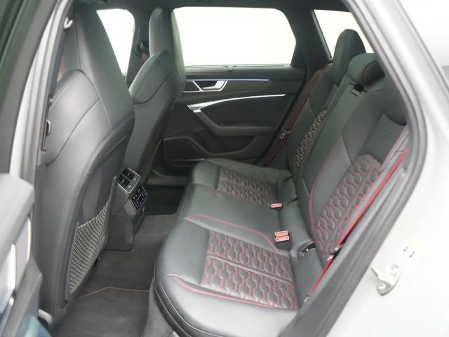 Audi RS6 Avant Quattro