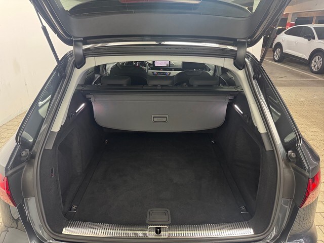 Audi A4 35 TFSI Avant S-Tronic