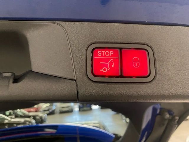 Mercedes-Benz B 200 Progressive Sedan