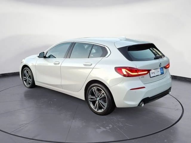 BMW 118 118d Sedan Sport Line